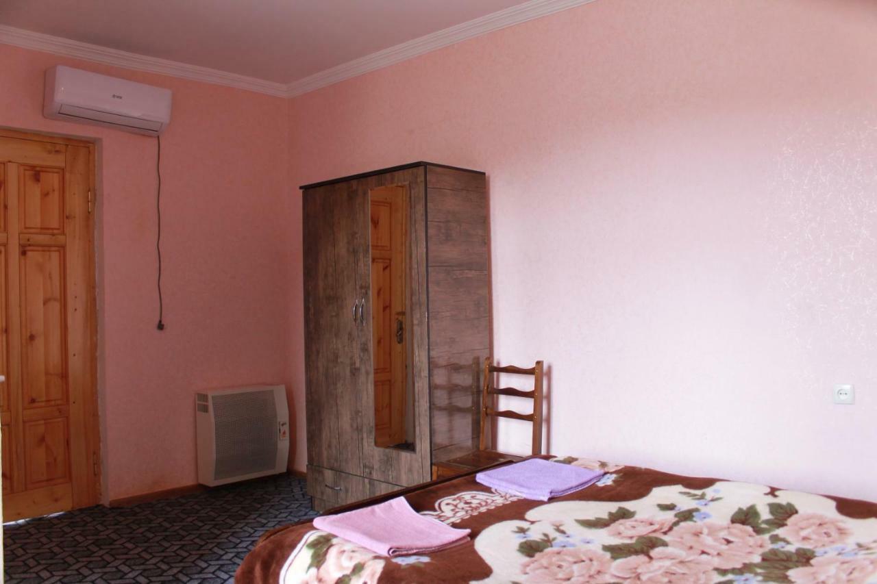 Guest House Shota Signagi Buitenkant foto