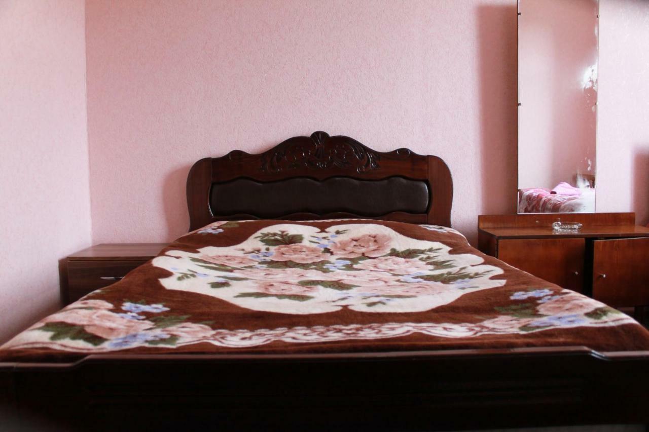 Guest House Shota Signagi Buitenkant foto